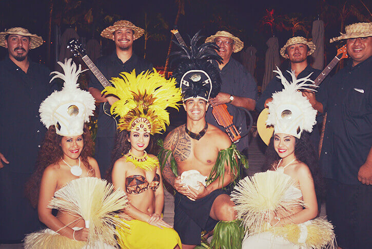 hawaiian musicians band and hula dancers